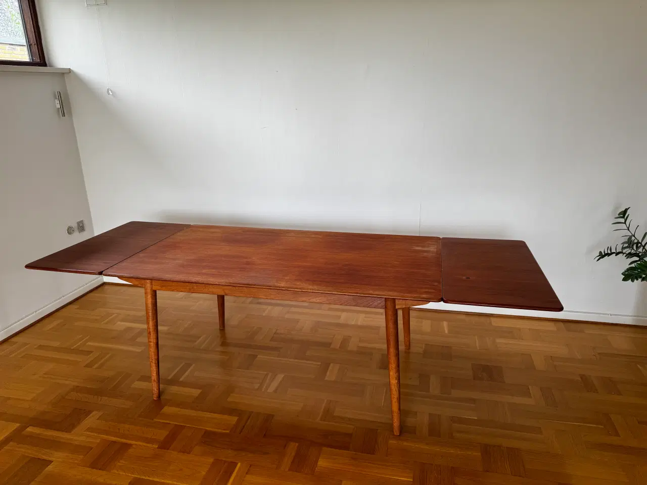 Billede 8 - Spisebord i teak