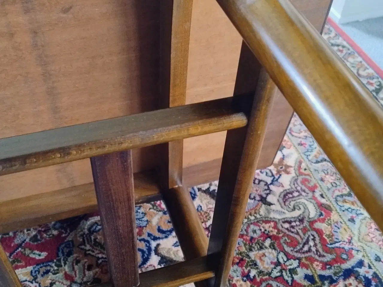 Billede 5 - Sofabord fra 60'erne i valnød med stel af Ahorn me