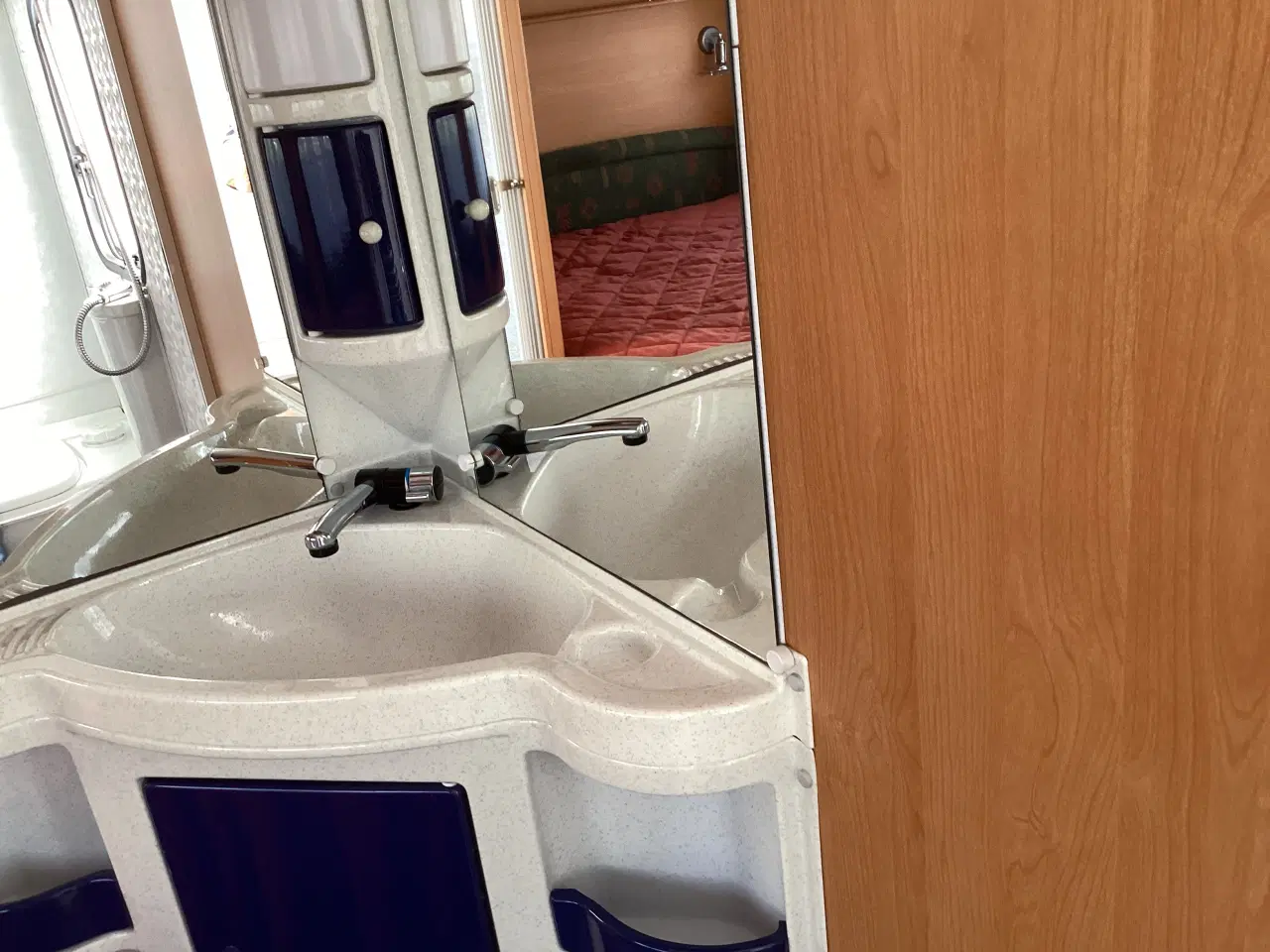 Billede 7 - Campingvogn sælges pæn og velholdt.