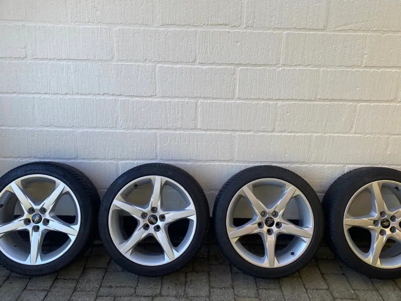 Billede 2 - Ford Alu fælge 18 x 8 