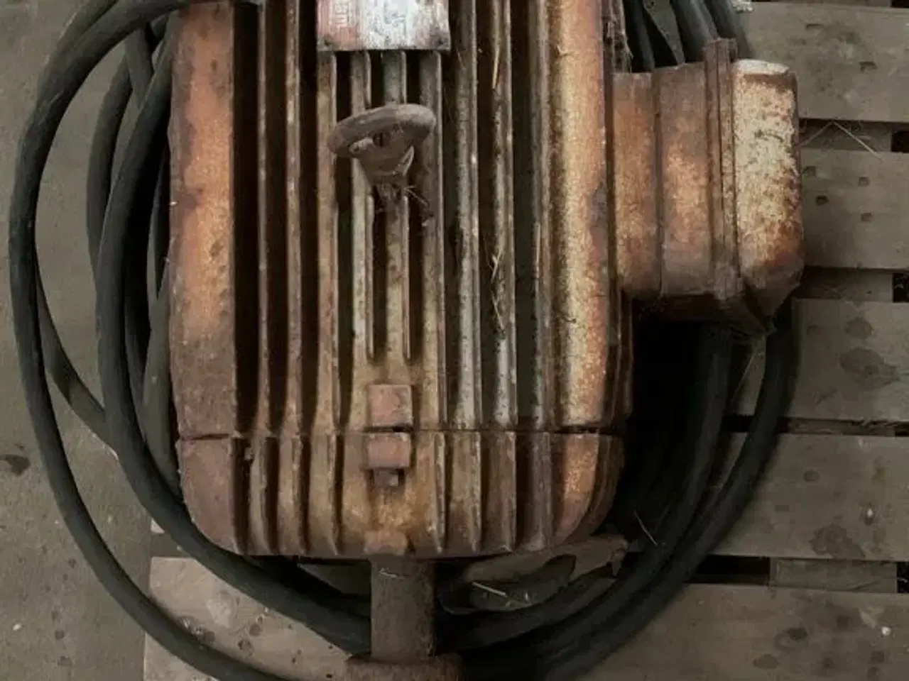 Billede 1 - El motor