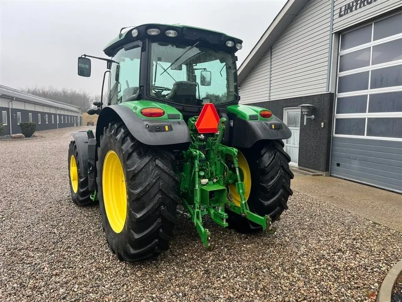 Billede 12 - John Deere 6130R Krybegear, TLS Affjedret foraksel og affjedret kabine