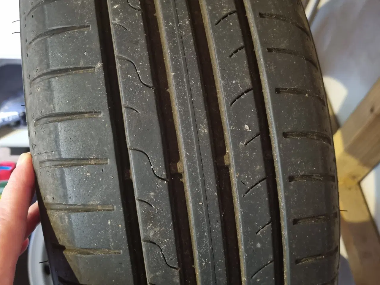 Billede 1 - Sommerdæk på Alufælge( Mazda 3 )Dunlop 205/55x16<