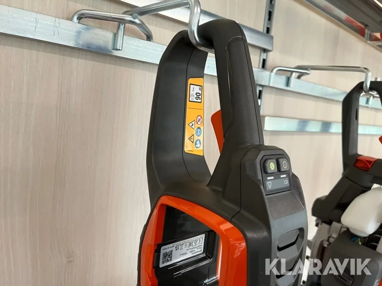 Billede 6 - Hækkeklipper Husqvarna 215iHD45 2 styk