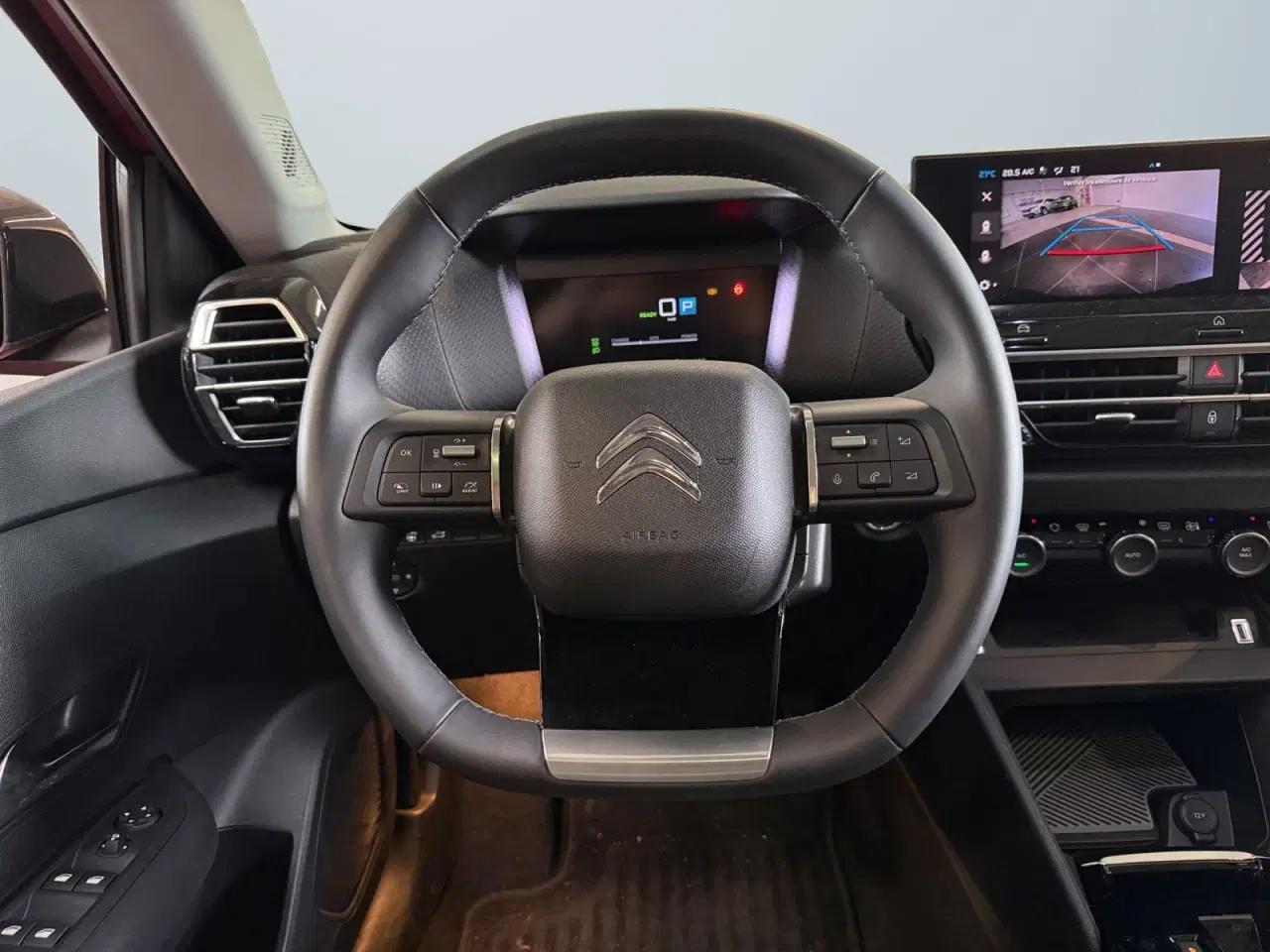 Billede 13 - Citroën ë-C4 X 54 Palais