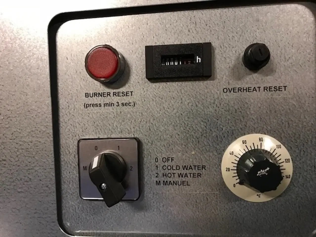 Billede 6 - Reno HW200/21 Geyser M8 - Med påbygget slangetromle