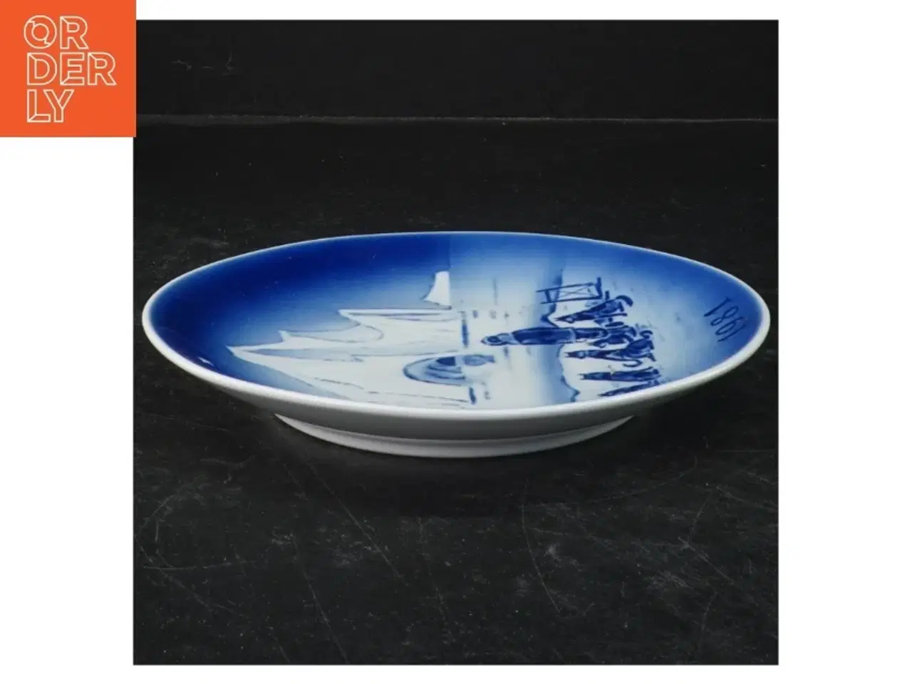 Billede 2 - H.C. Andersen juleplatte 1981 fra Desiree (str. Ø 19 cm)