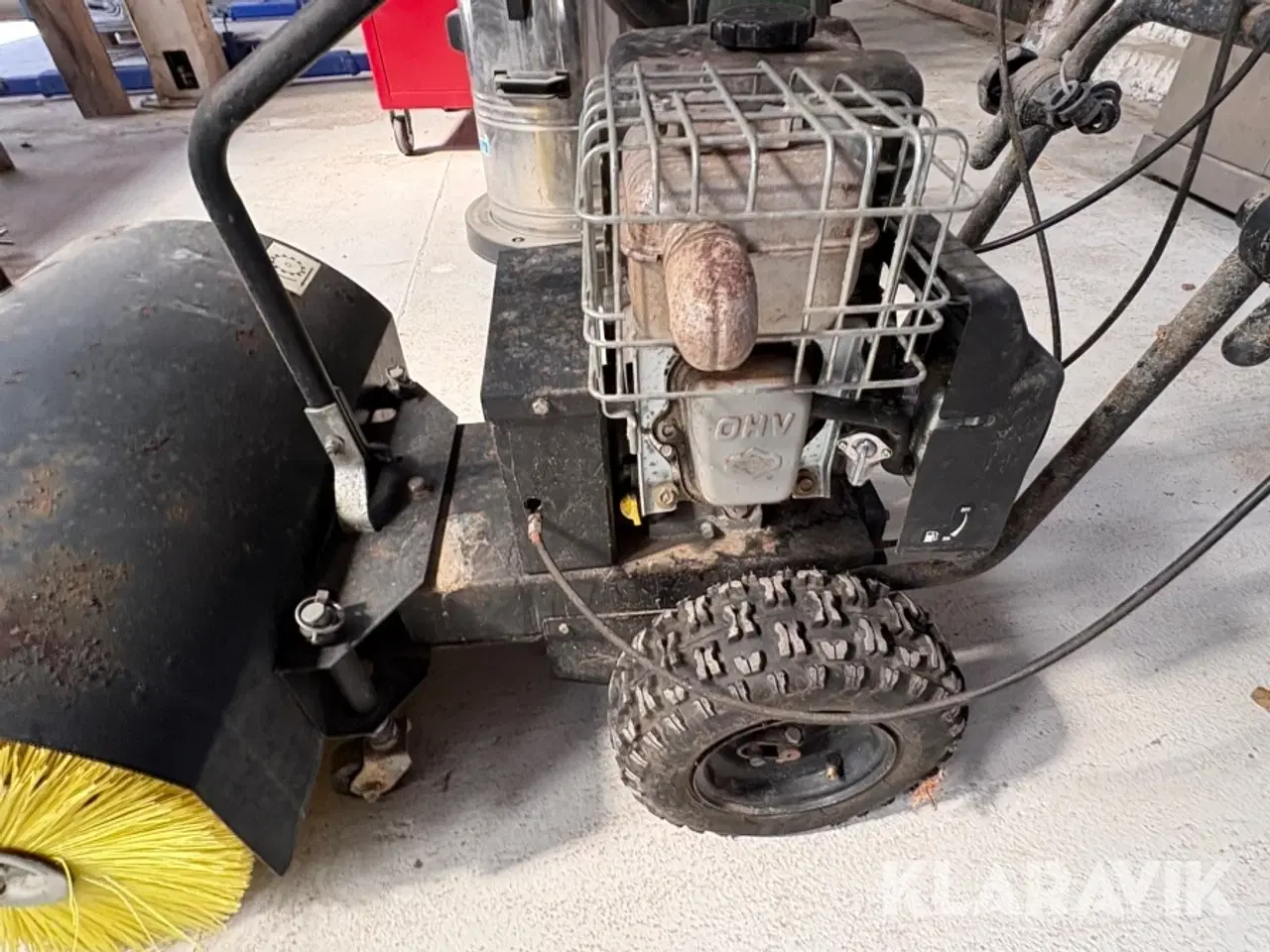 Billede 10 - Fejemaskine