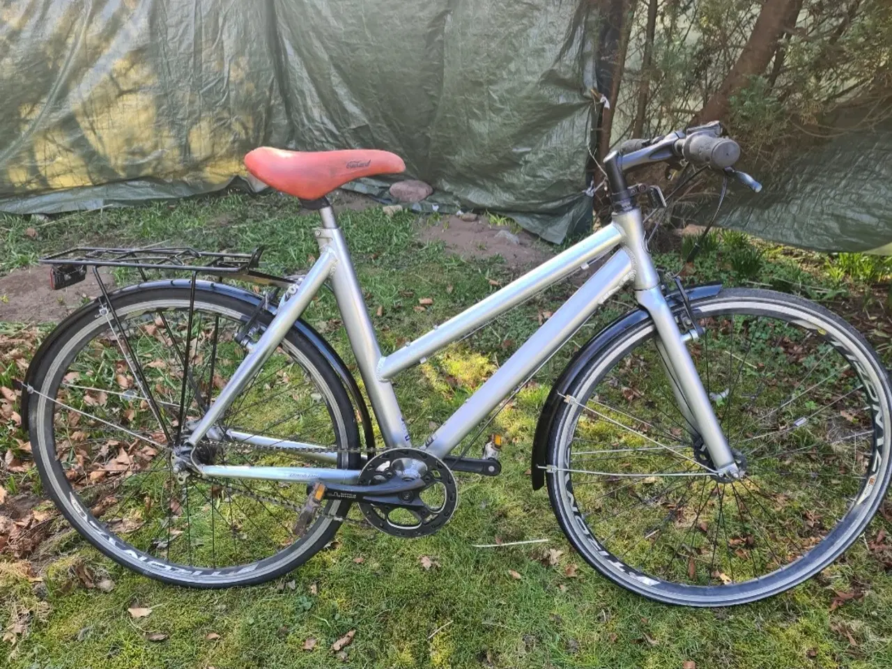 Billede 1 - Damecykel MBK 28"