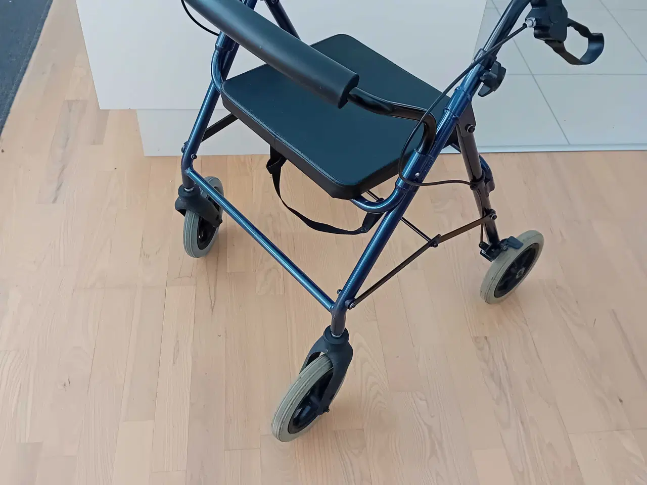 Billede 1 - Rollator