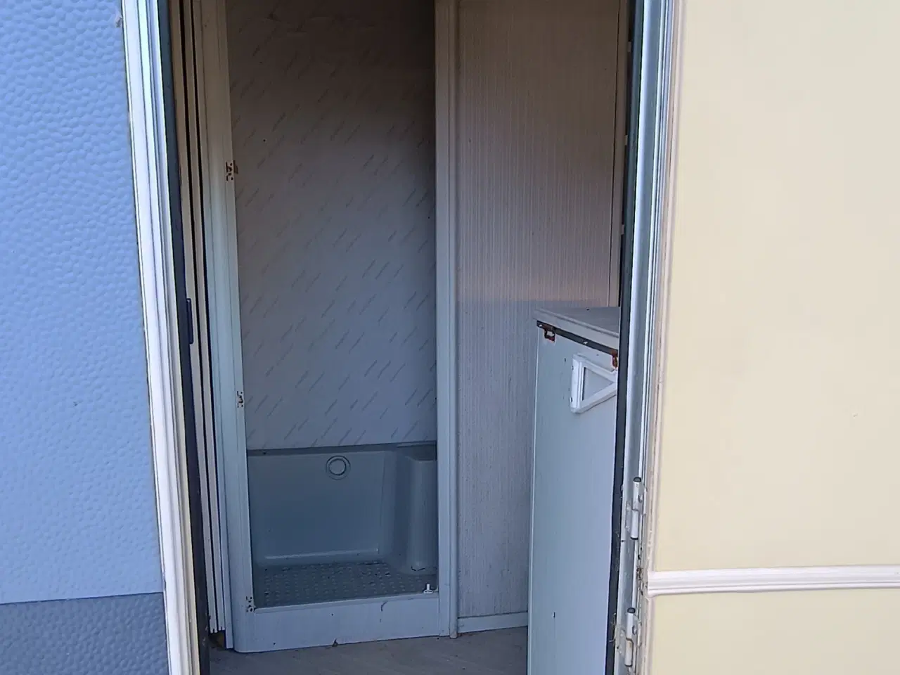 Billede 8 - Campingvogn, renoveringsprojekt.