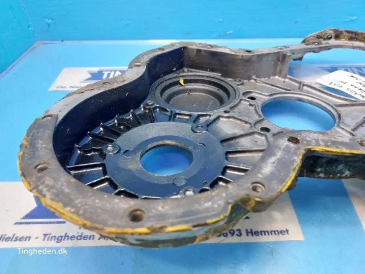Billede 8 - Perkins 4.248 Timing Gear Dæksel 37161900