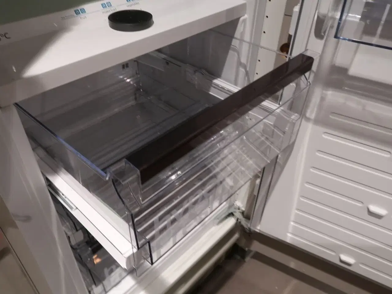 Billede 5 - Siemens iQ700 KI81FSDE0 Integrerbart køleskab