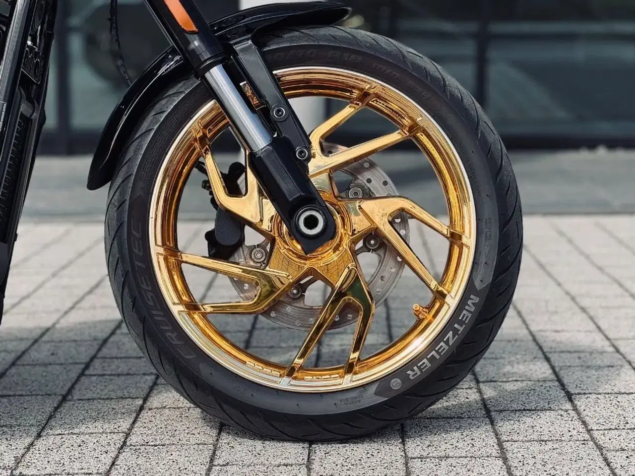 Billede 4 - Harley davidson sportsglide - clubstyrl