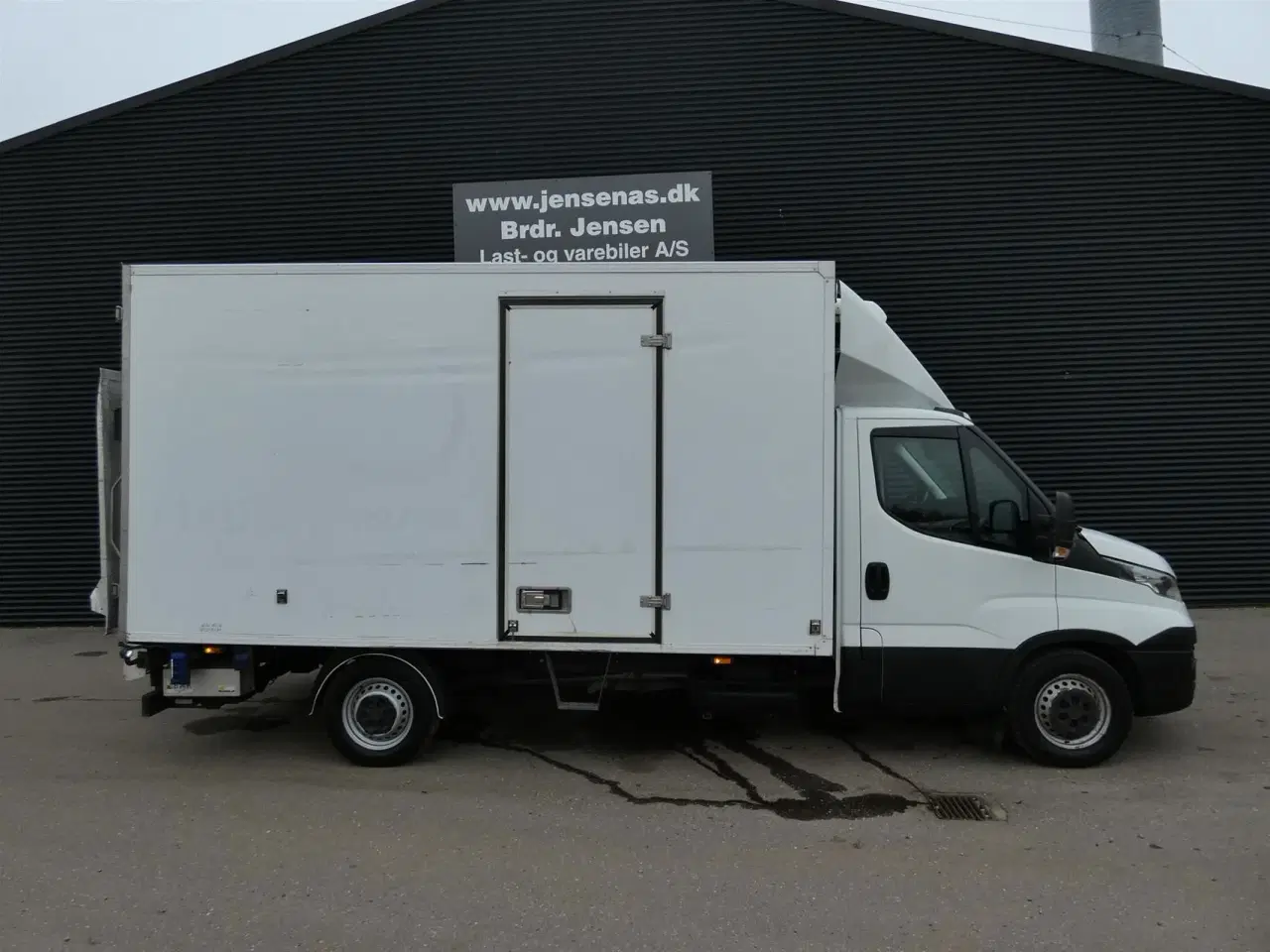 Billede 2 - Iveco Daily 35S18 4100mm 3,0 D 180HK Ladv./Chas. 8g Aut.