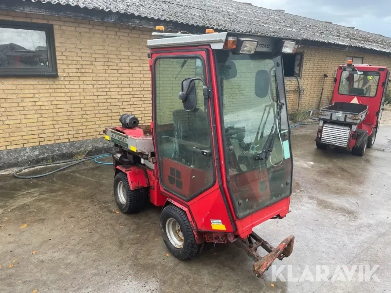 Billede 7 - Redskabsbærer Multi-Trac L327-4