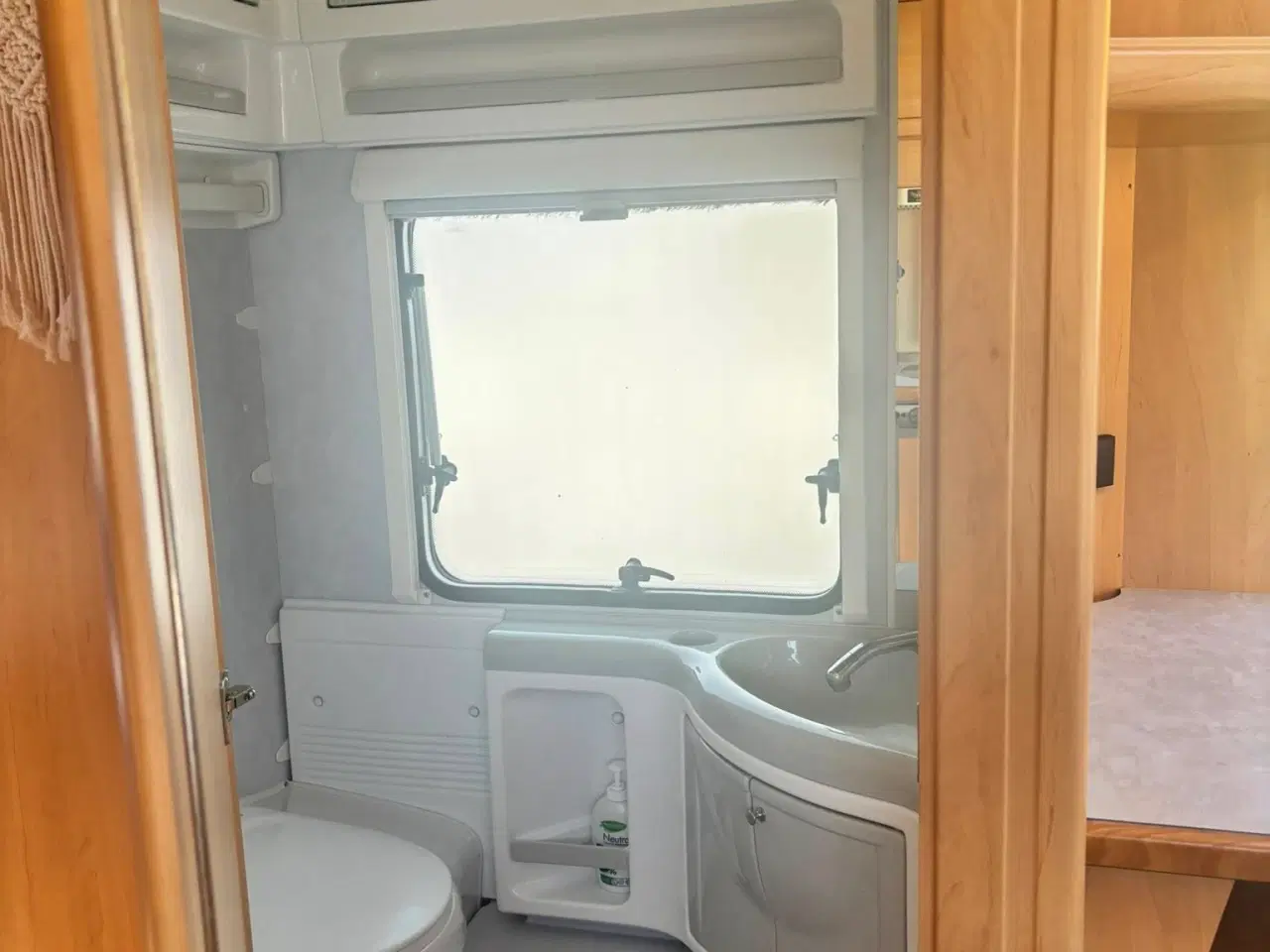 Billede 3 - Fendt campingvogn 540TK saphir. Årgang 2004.