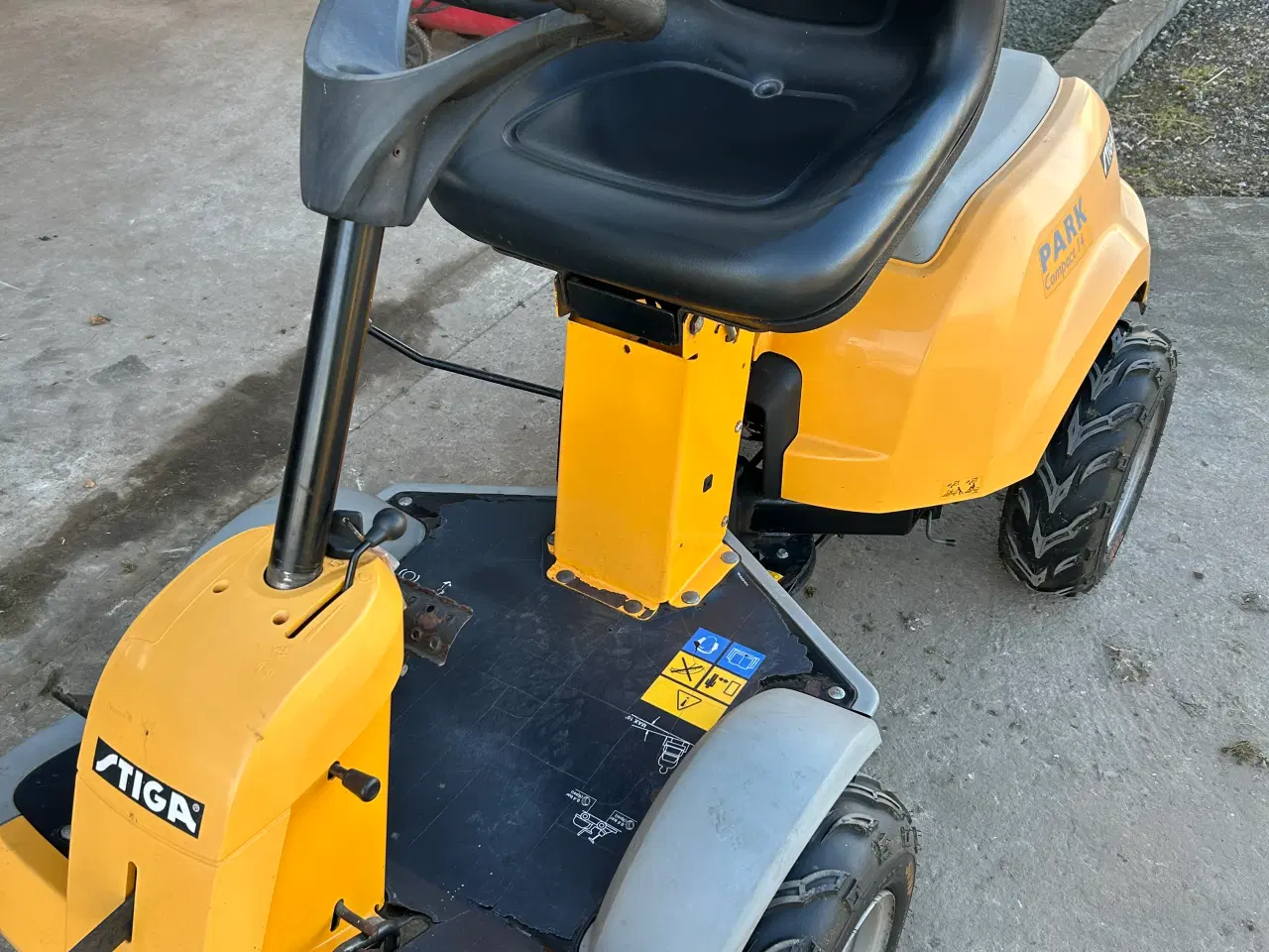 Billede 4 - STIGA PARK PLÆNETRAKTOR