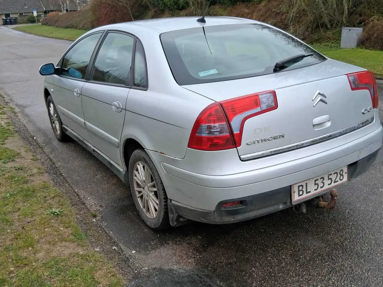 Billede 1 - Byd gerne  på den 