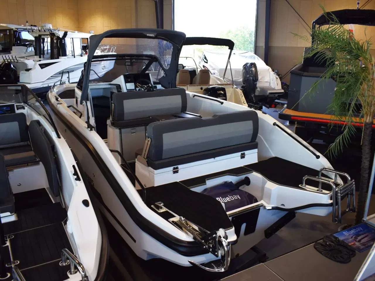 Billede 25 - Ryds 735VI - 200 HK Yamaha/Udstyr