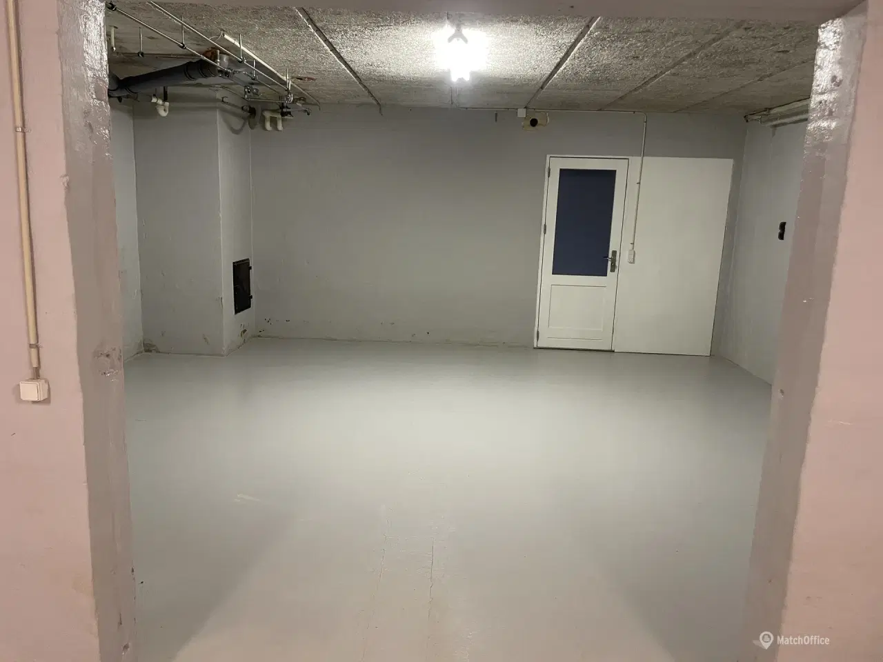 Billede 4 - Lagerlokale til leje på Brydegårdsvej 8.