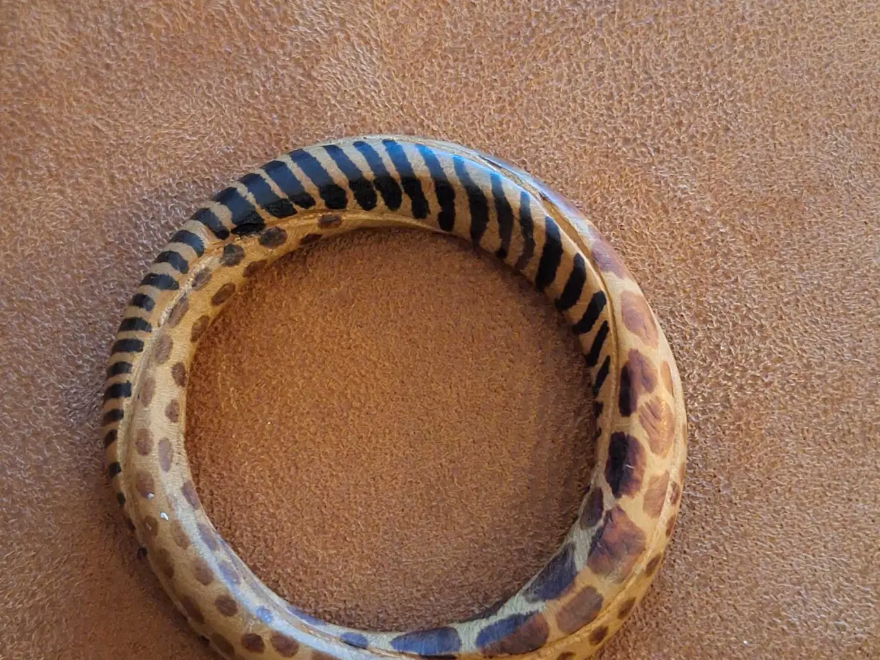 Billede 2 - Træ armbånd