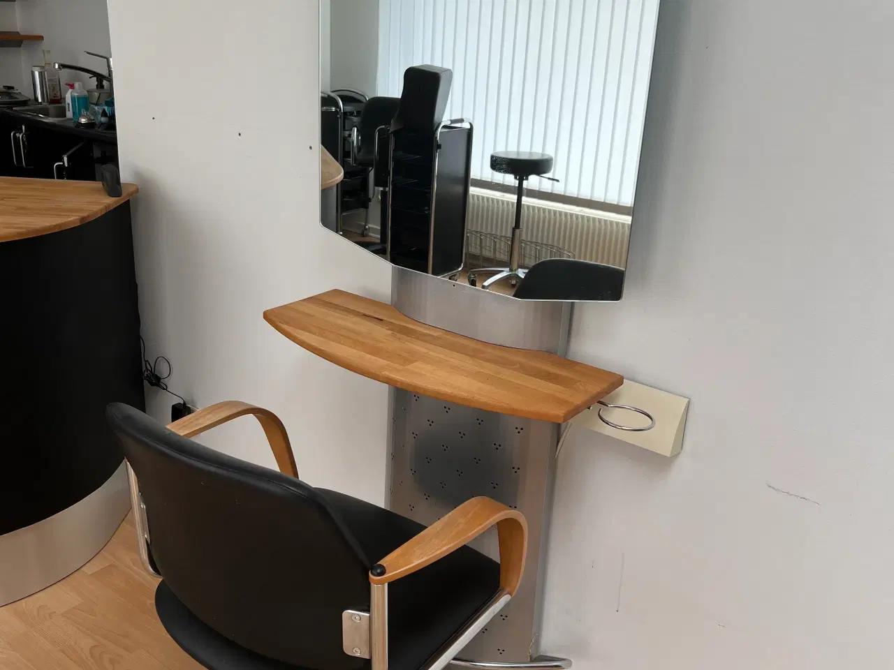 Billede 1 - Frisørsalon 