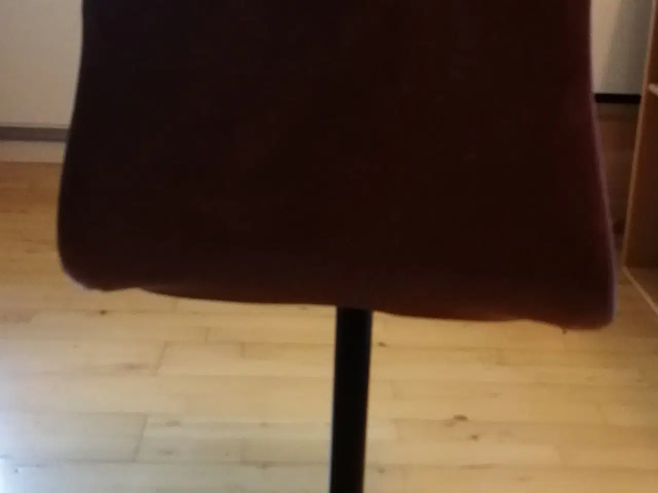 Billede 4 - Komfortabel vintage stol til salg