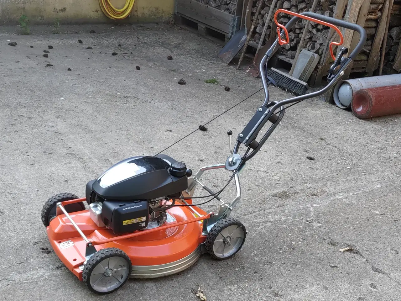 Billede 1 - Husqvarna Klippo LB553Se plæneklipper