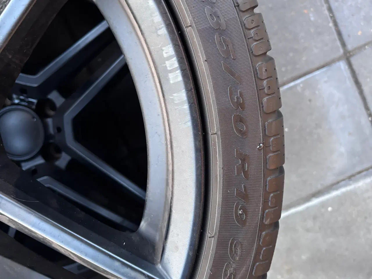 Billede 2 - Fælge og dæk 19" - 2 dækstørrelser