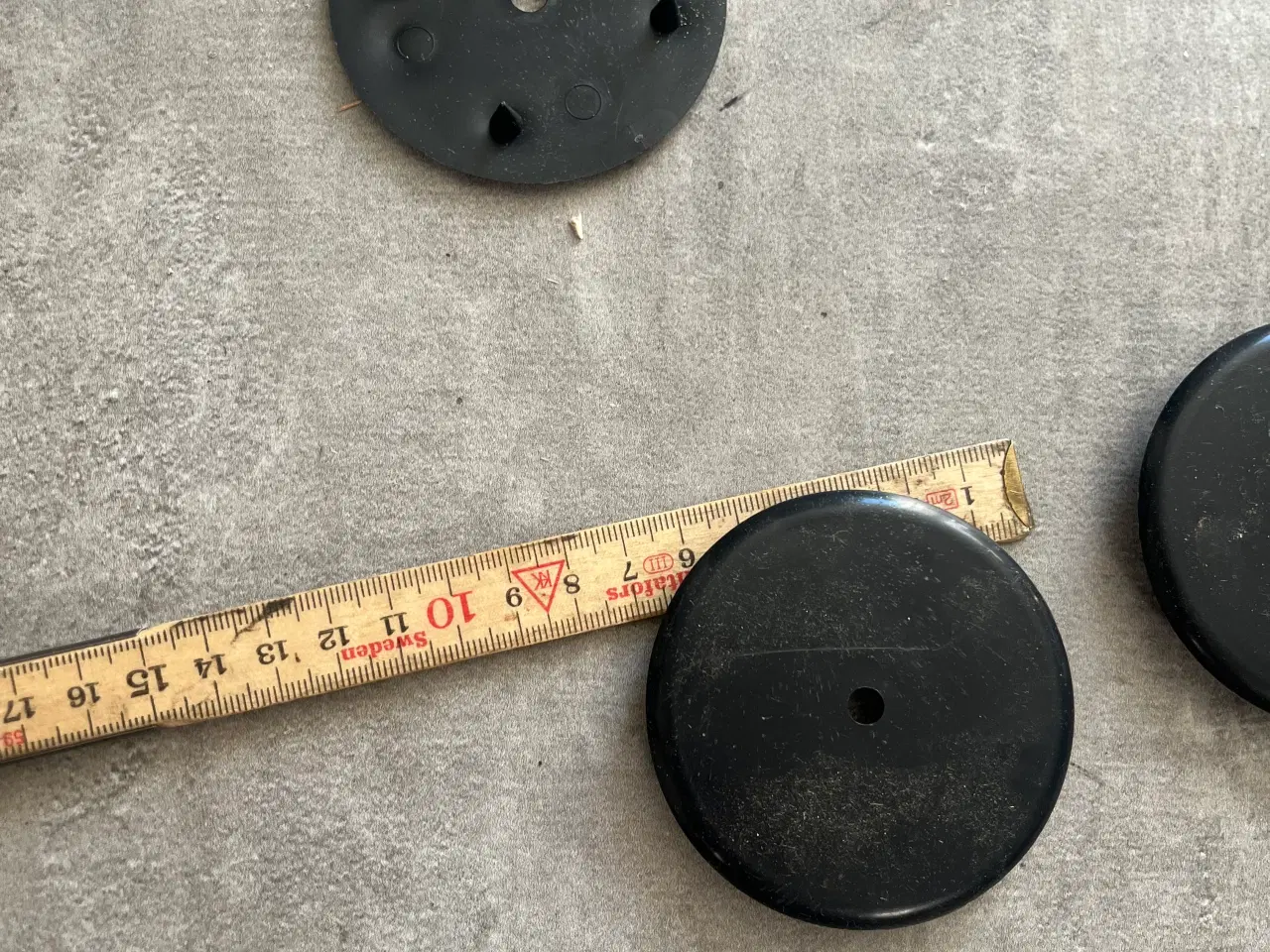 Billede 3 - Undertags gennemføringer.