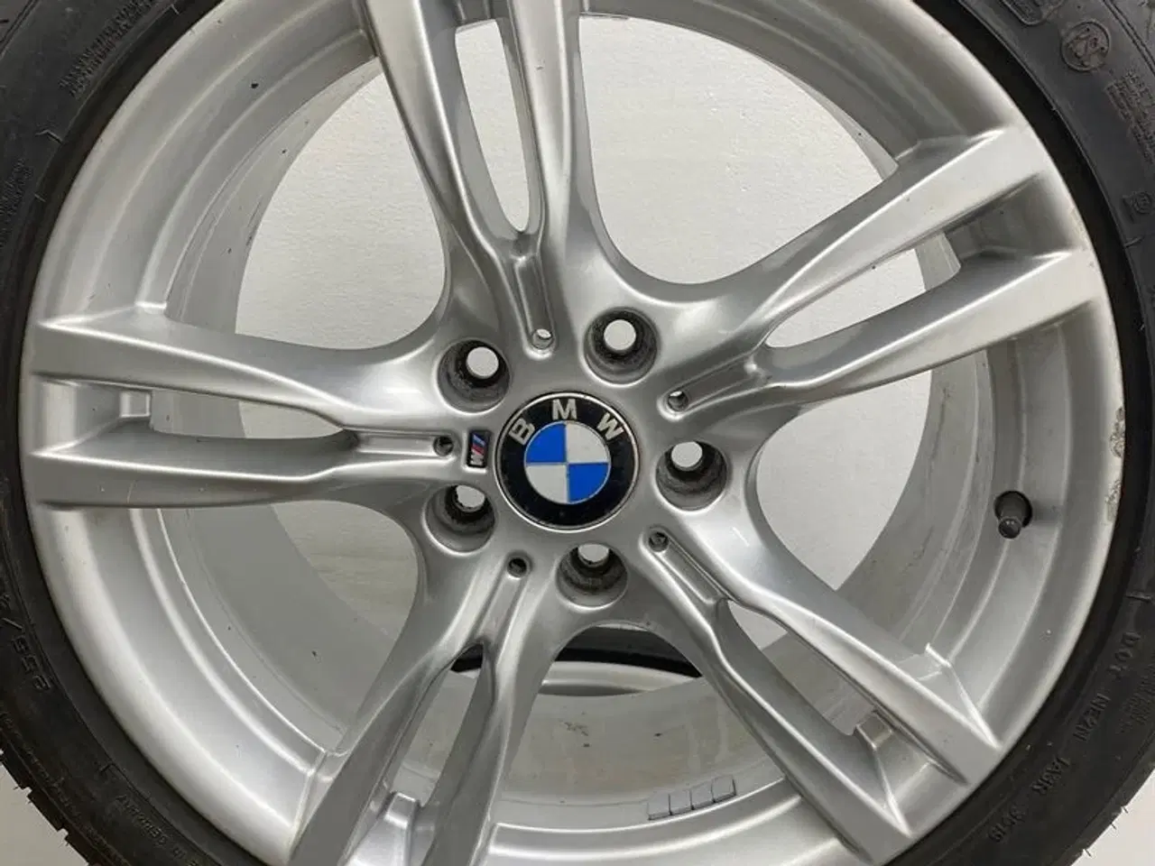 Billede 13 - 18" Alufælge med dæk original BMW "M Starspoke 400" A64444 BMW E90 E91 E92 E93 E90LCI E91LCI E92LCI E93LCI F30 F31 F32 F33 F36 F30 LCI F31 LCI F32 LC