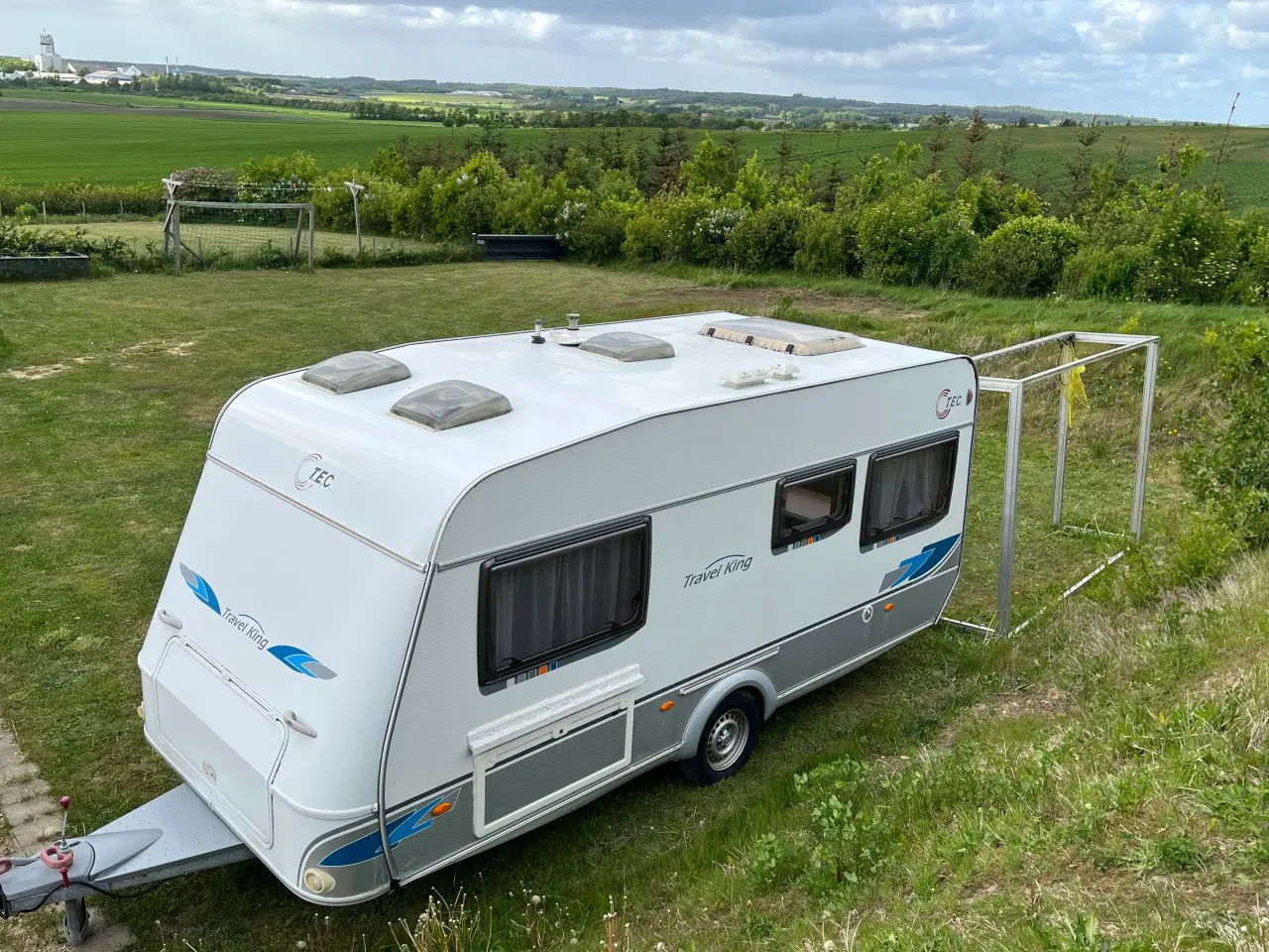 Billede 1 - Campingvogn Travel King - kun 1064 kg egenvægt