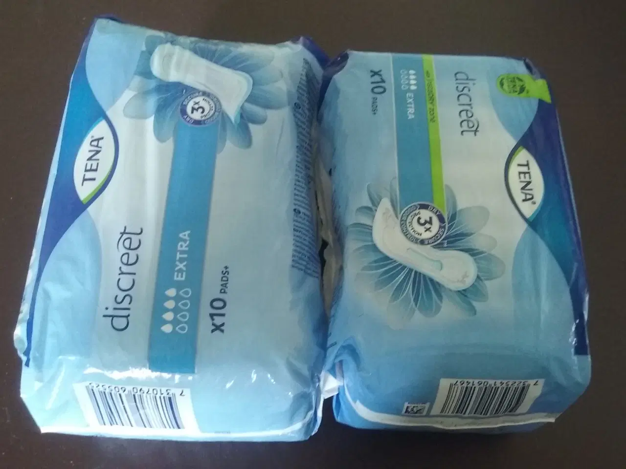 Billede 2 - Tena Discreet Ekstra 2 stk a 10 stk 45,- for begge