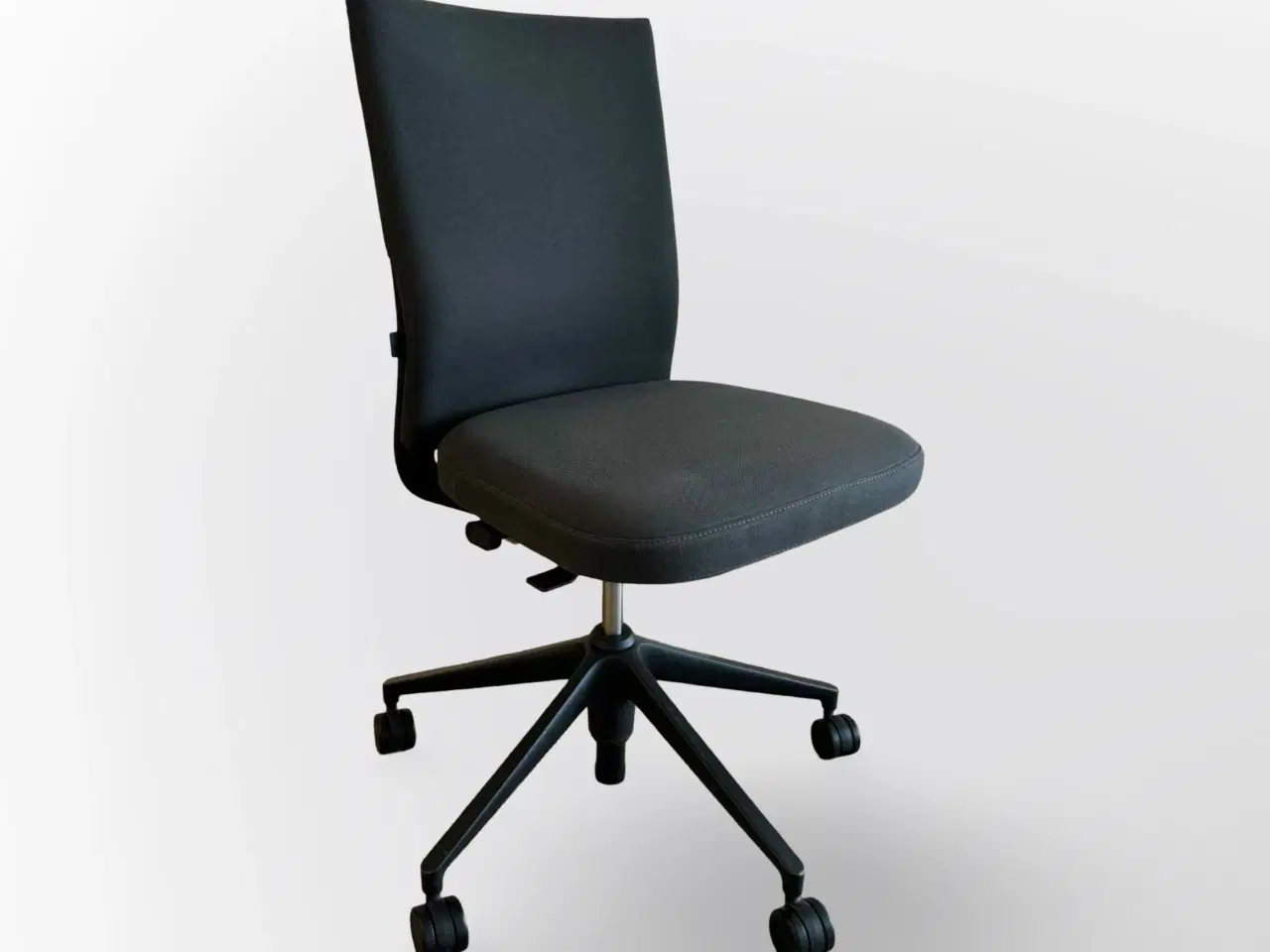 Billede 1 - Vitra | ID Soft