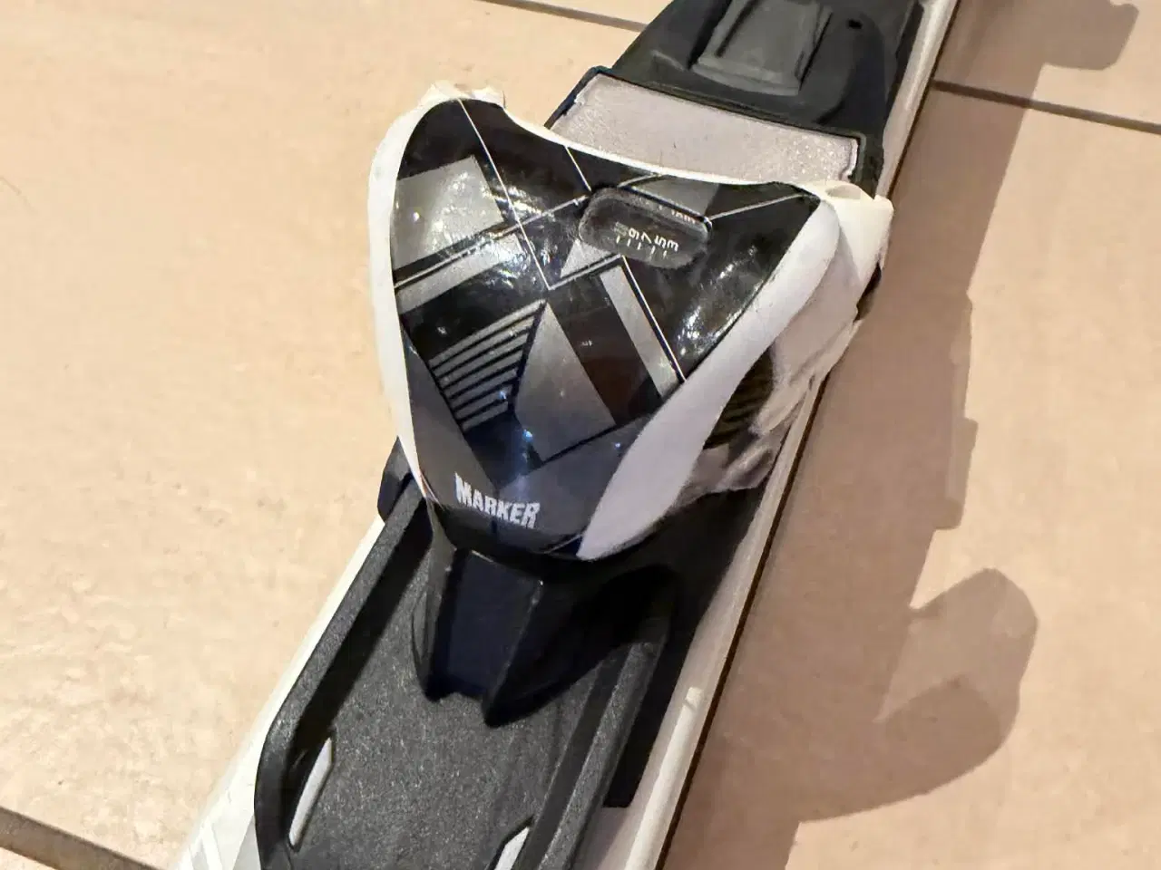 Billede 4 - Völkl Flair SC Ski med Marker bindinger - dame str