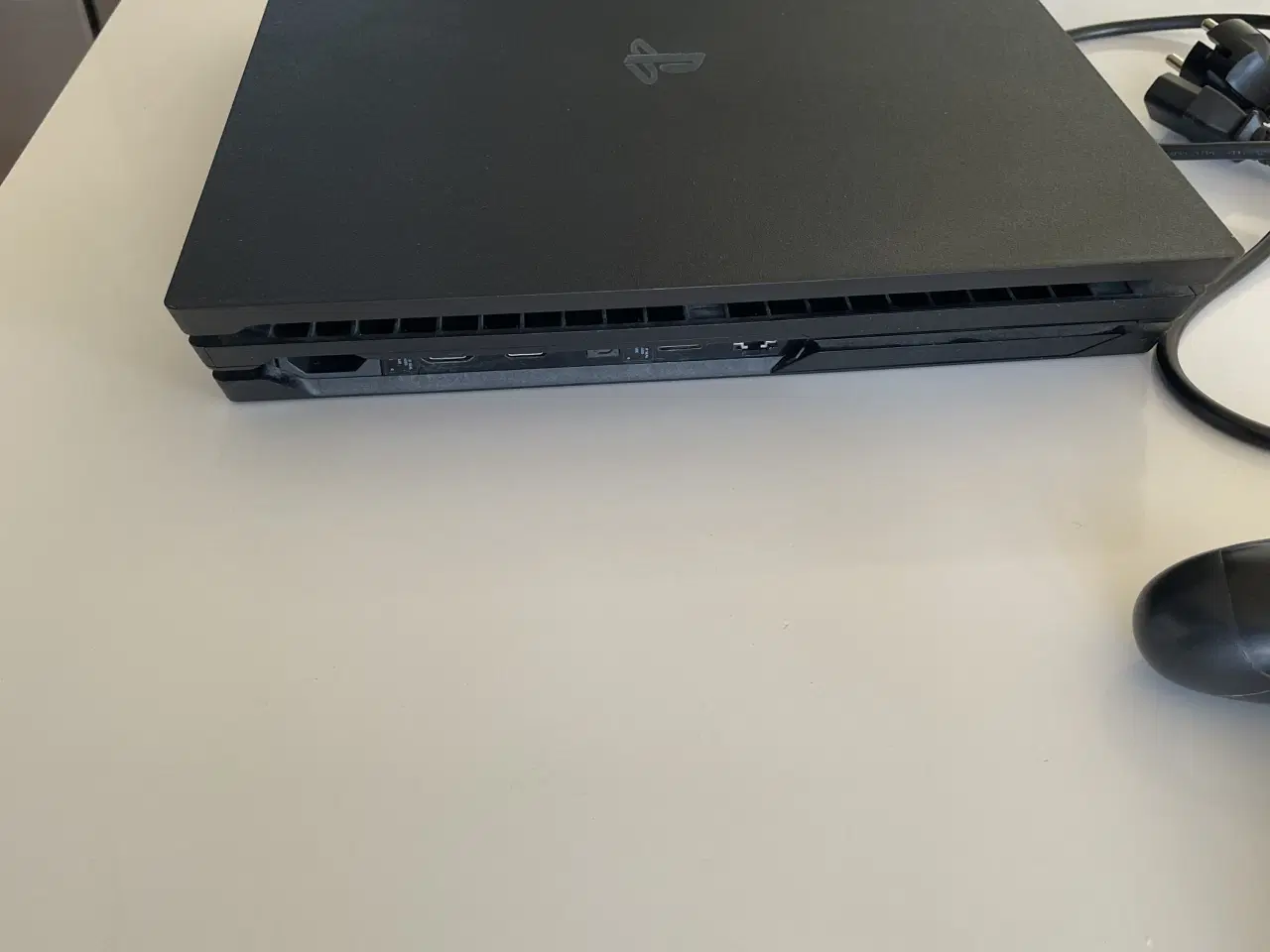 Billede 4 - Velfungerende PS 4 pro