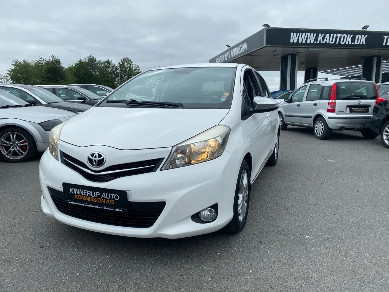 Billede 1 - Toyota Yaris 1,0 VVT-I T2 Style 69HK 5d