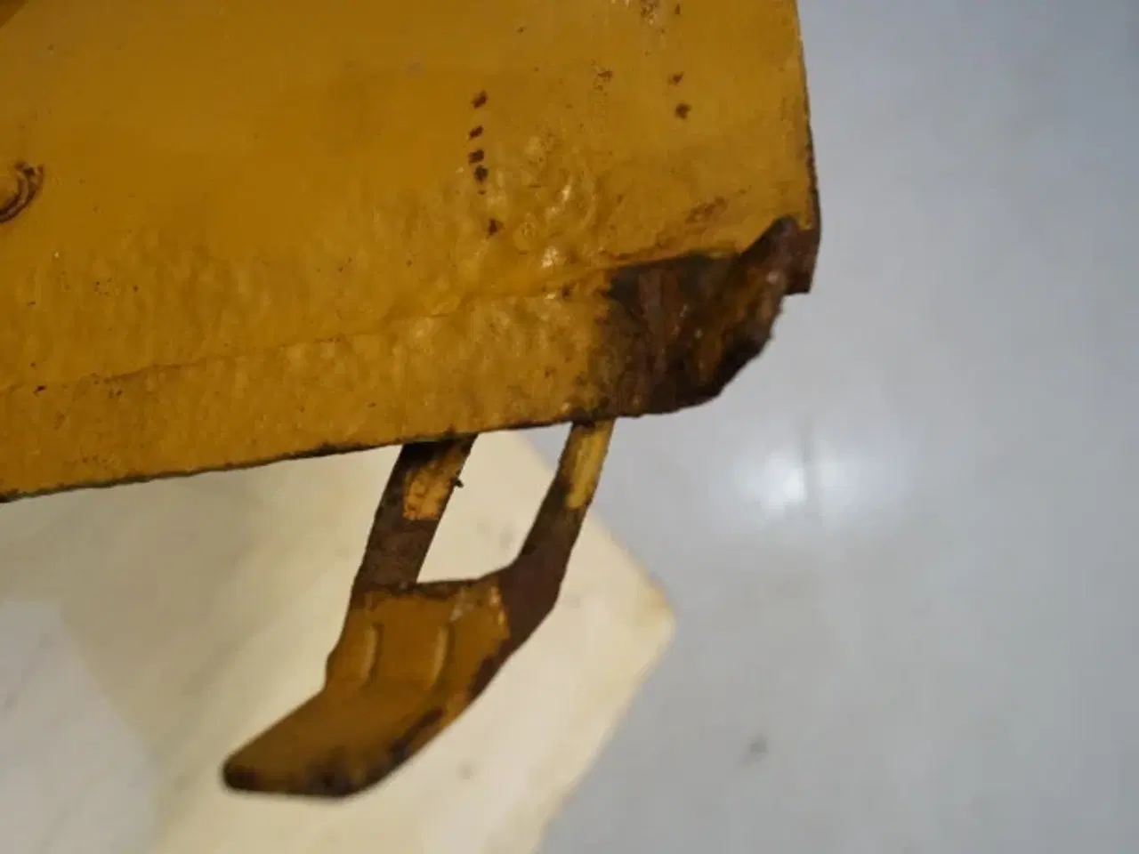 Billede 8 - Volvo L120 Baterikasse R.H. VOE11018433