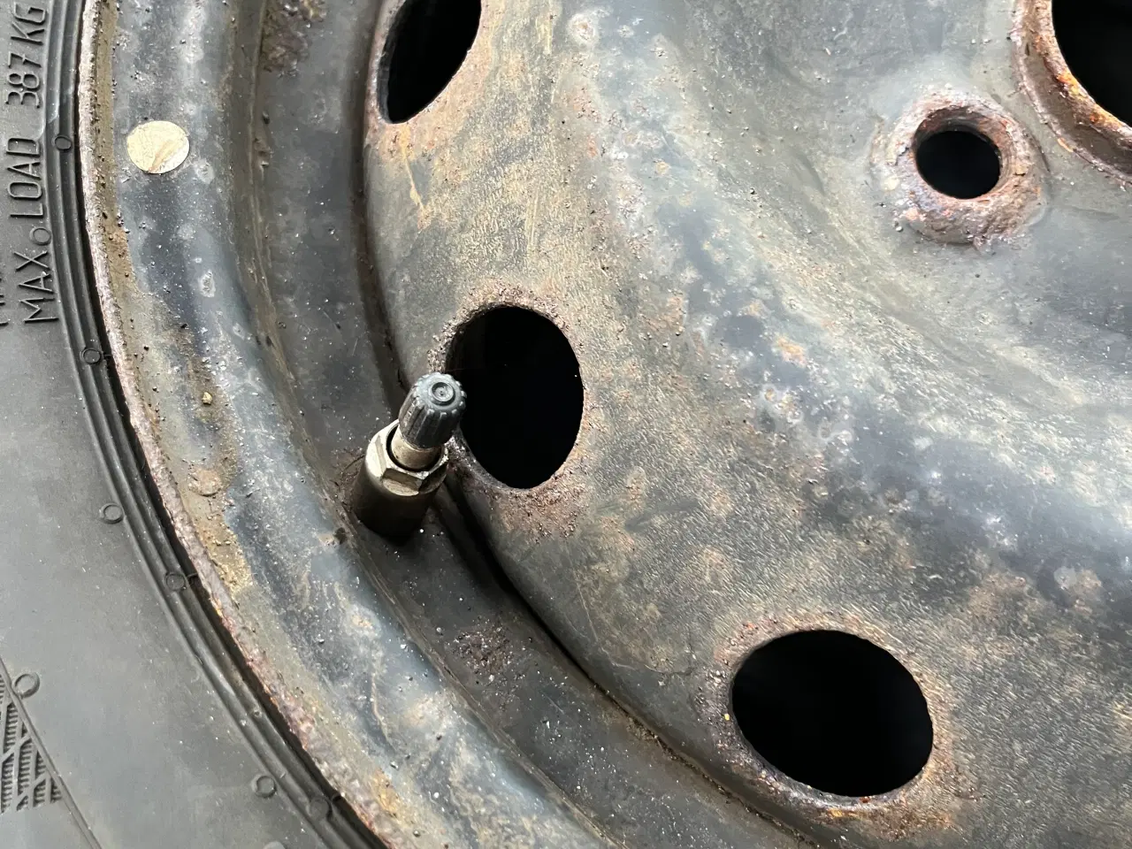 Billede 2 - Kia Picanto stålfælge med vinterdæk og tmps ventil