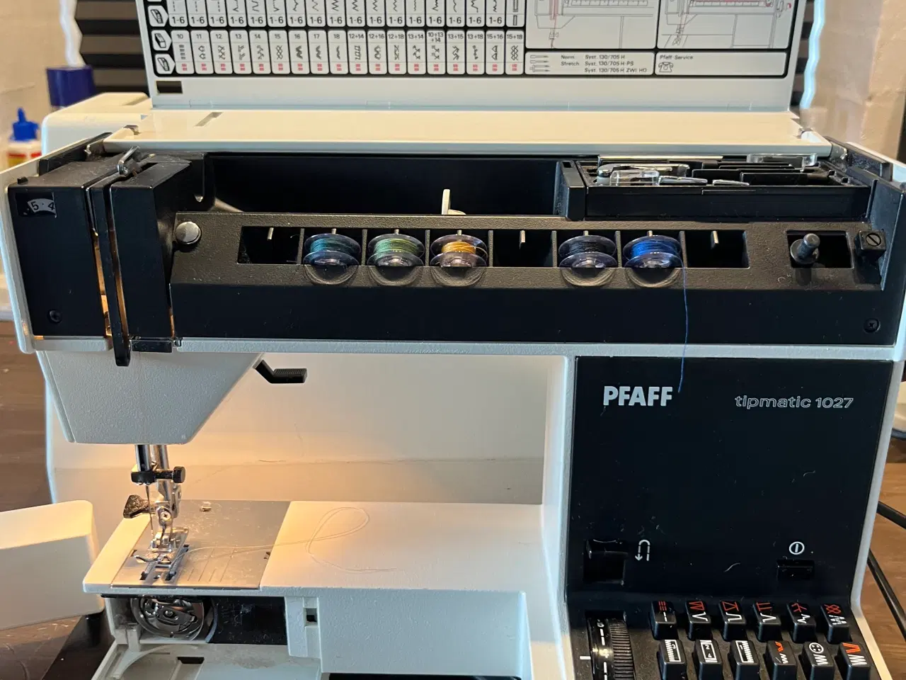 Billede 1 - Pfaff tipmatic 1027