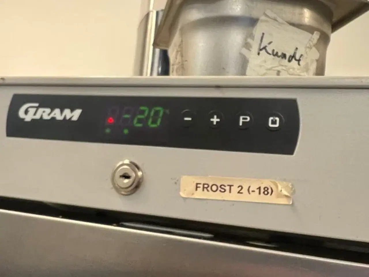 Billede 2 - Industrifryseskab GRAM F 410 RG DL L1