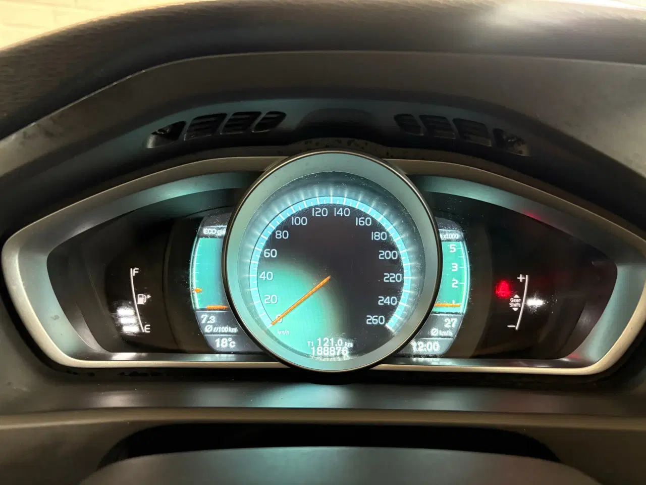Billede 6 - Volvo V40 2,0 D3 Momentum 150HK 5d 6g