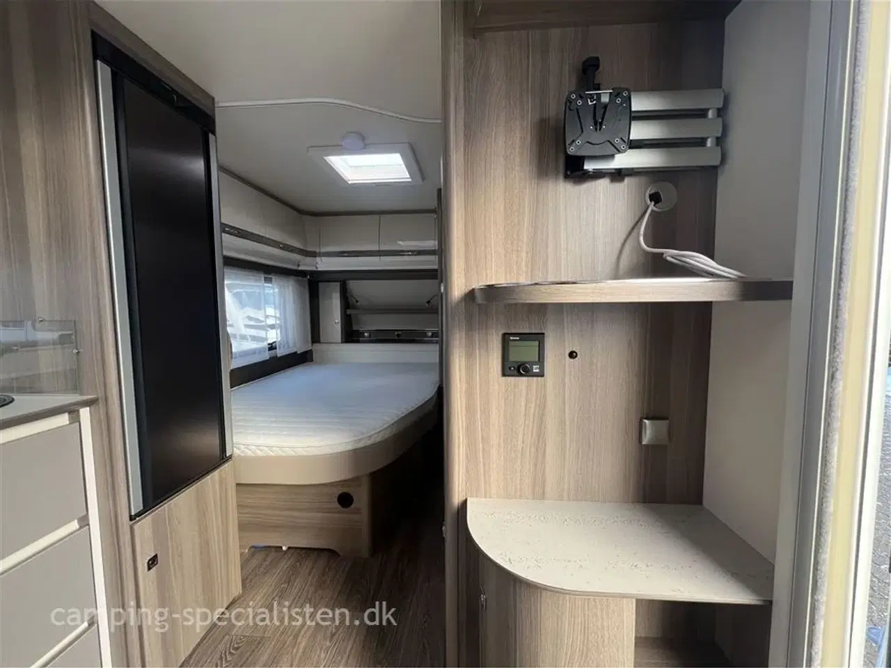 Billede 11 - 2022 - Fendt Tendenza 465 SFB   2022 Fendt Tendenza 465 SFB - Se den nu hos Camping-Specialisten.dk