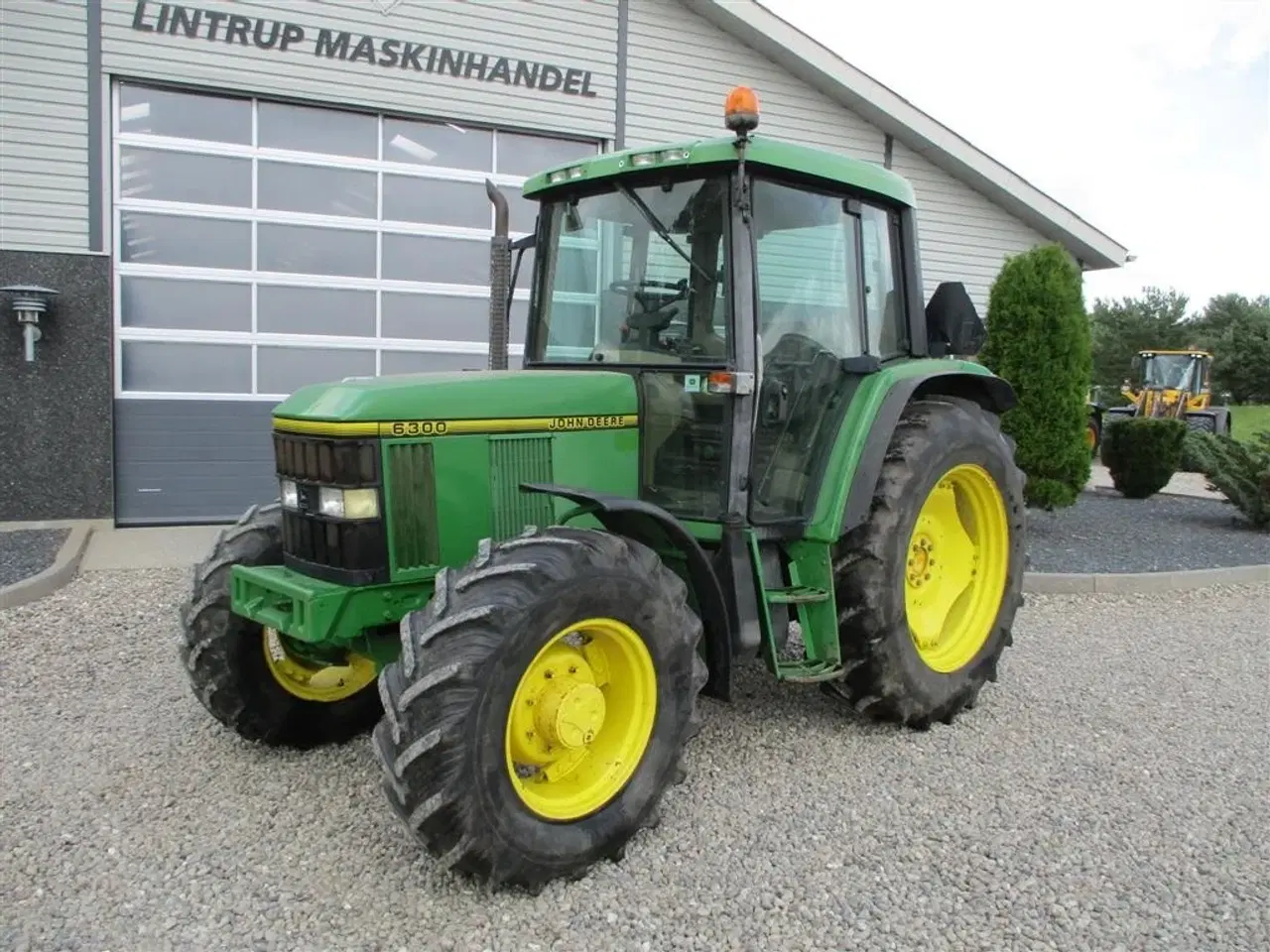 Billede 4 - John Deere 6300 Fin handy traktor