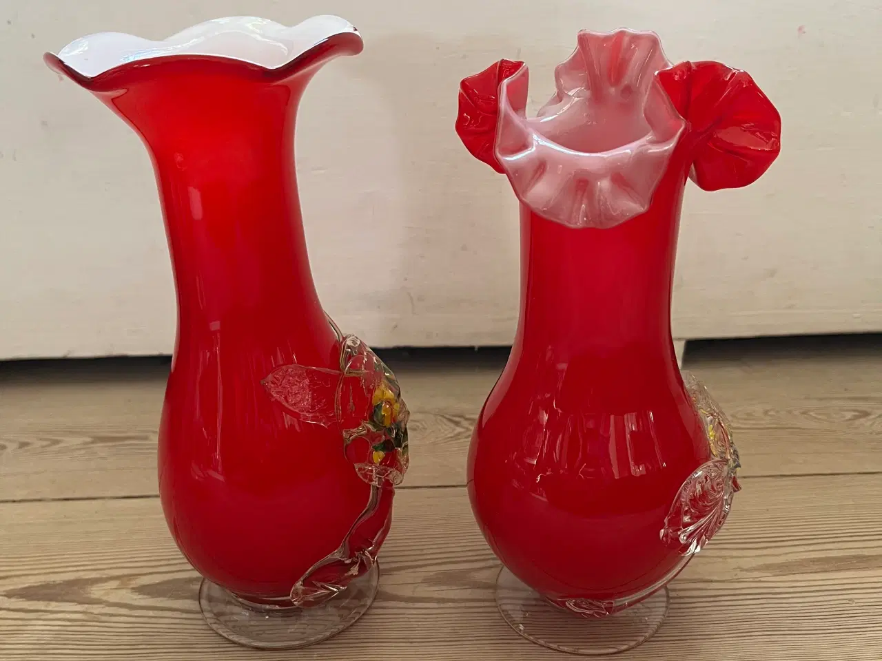 Billede 4 - 2 røde glasvase