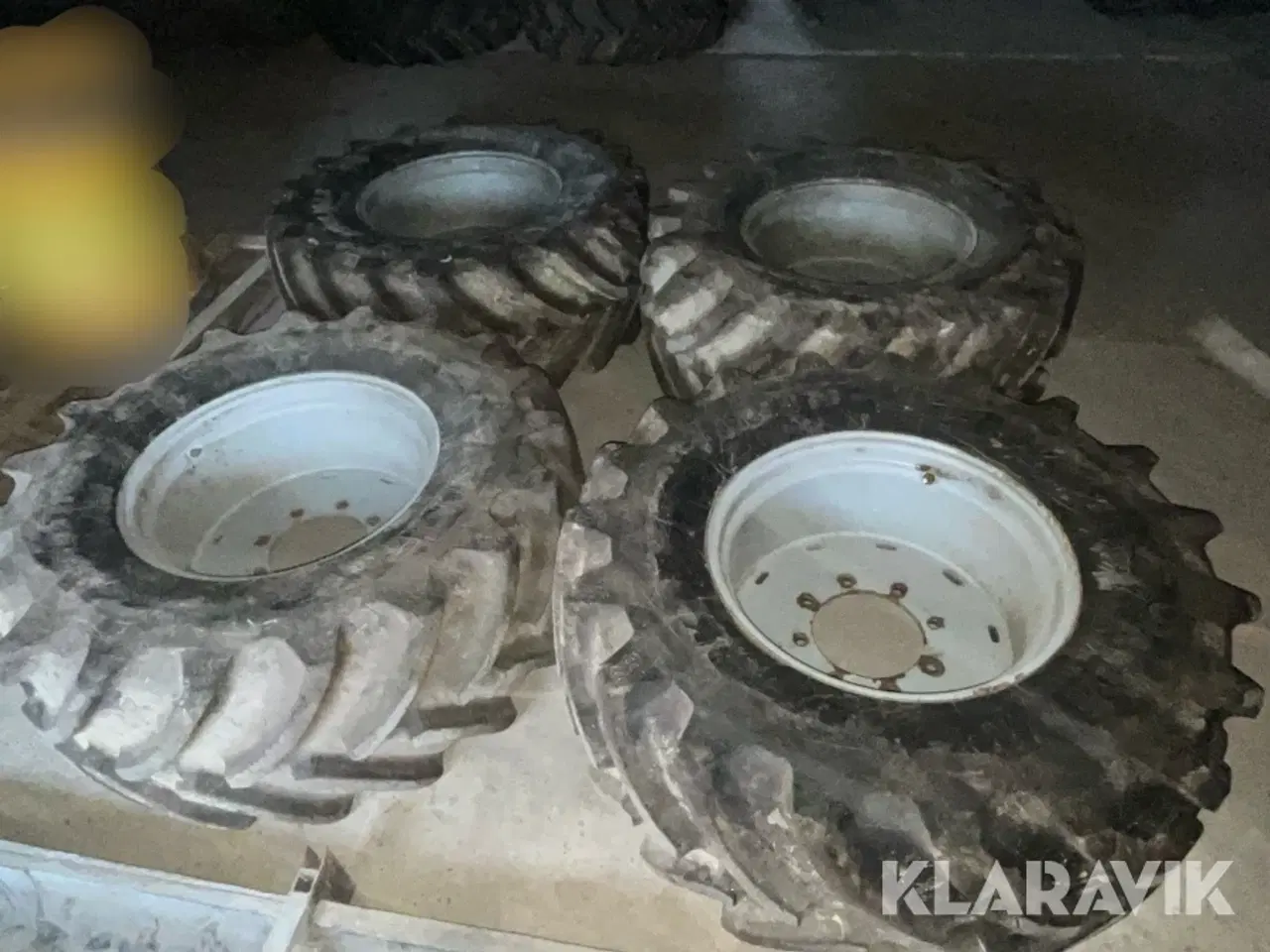 Billede 2 - Landsbrugshjul med fælge BKT Agrimax 480/65R24 - 4 styk