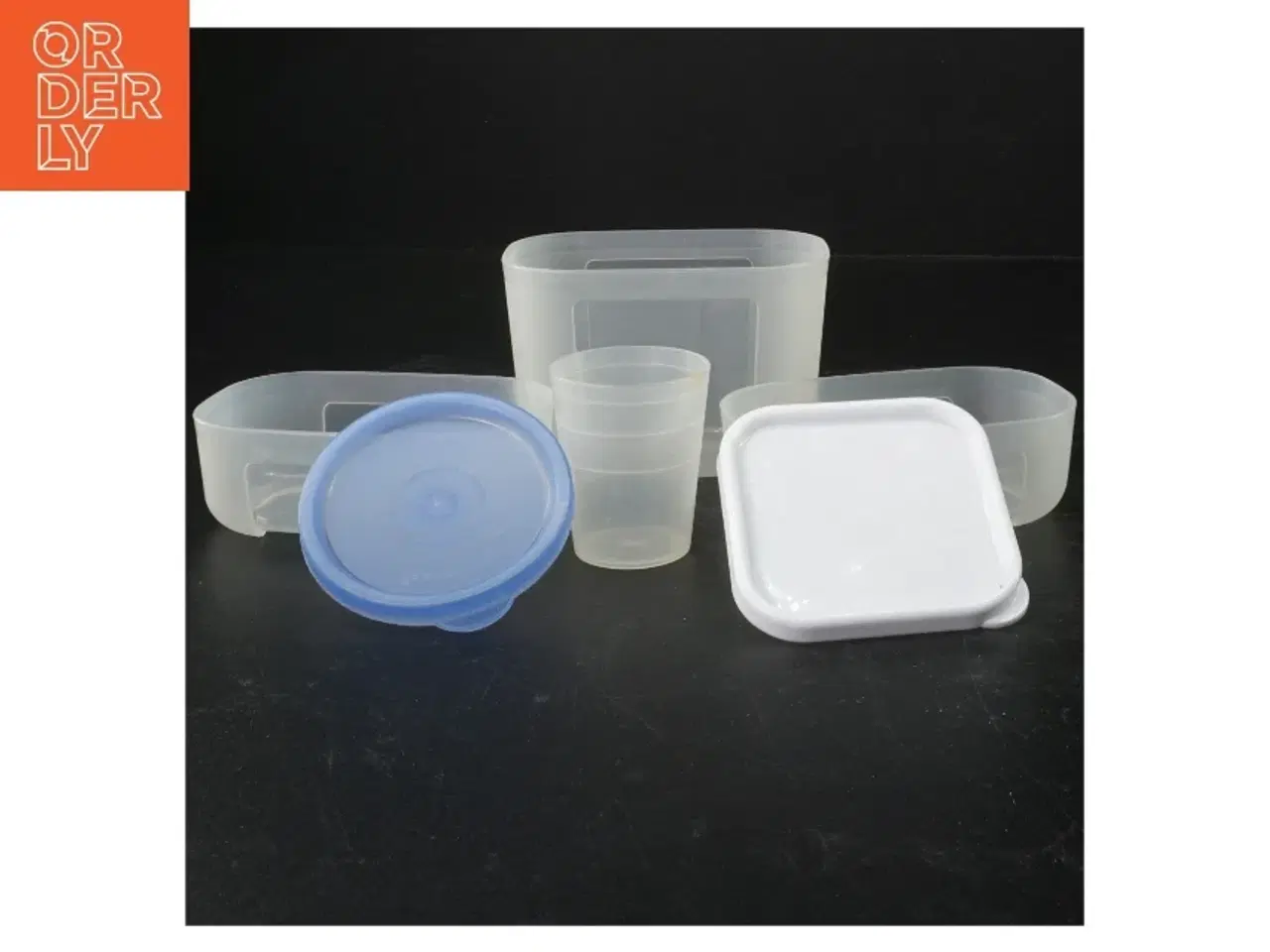 Billede 1 - Plastik opbevaringsbokse med låg fra Tupperware (str. 10 cm)