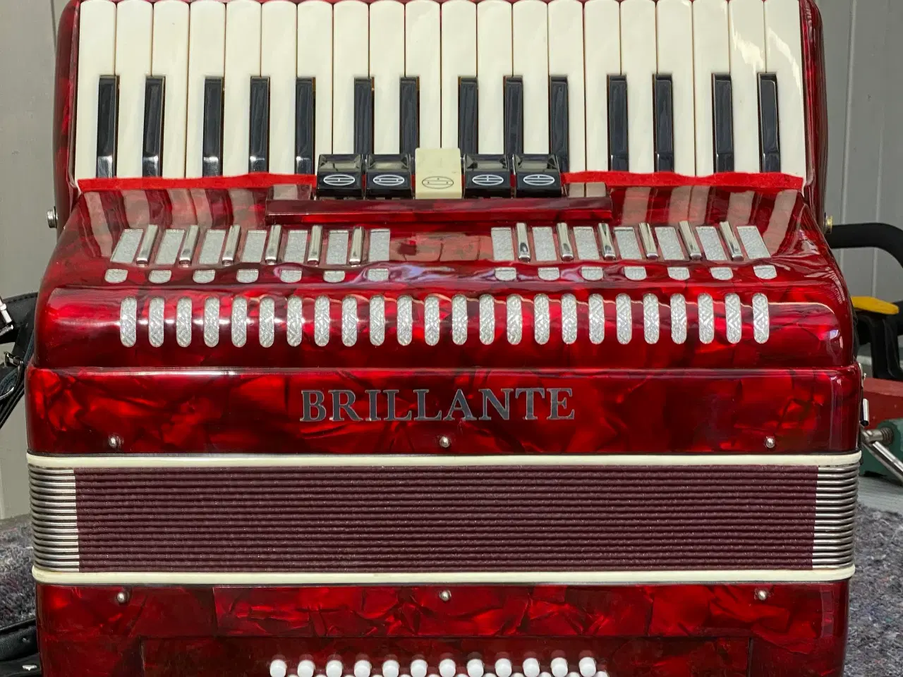Billede 8 - Brillante harmonika – til både begyndere og øvet