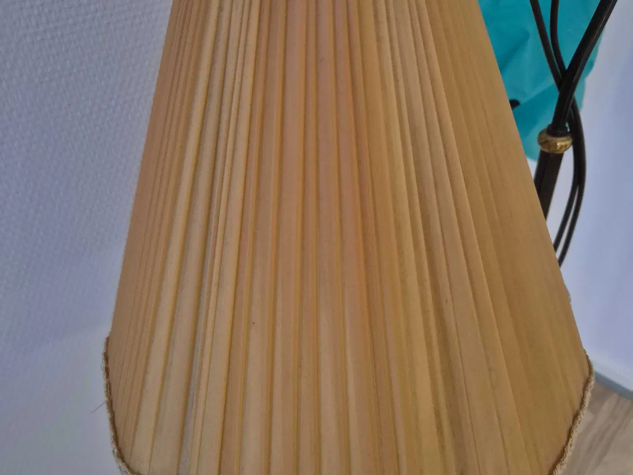 Billede 3 - Retro standerlampe med buet hals